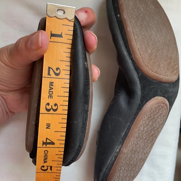 VEGAN LEATHER FOLDABLE SHOES!! YOSI SAMARA - Picture 3 of 5